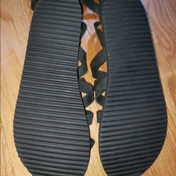 Free People Cynder Gladiator Sandal - Picture 6 of 8